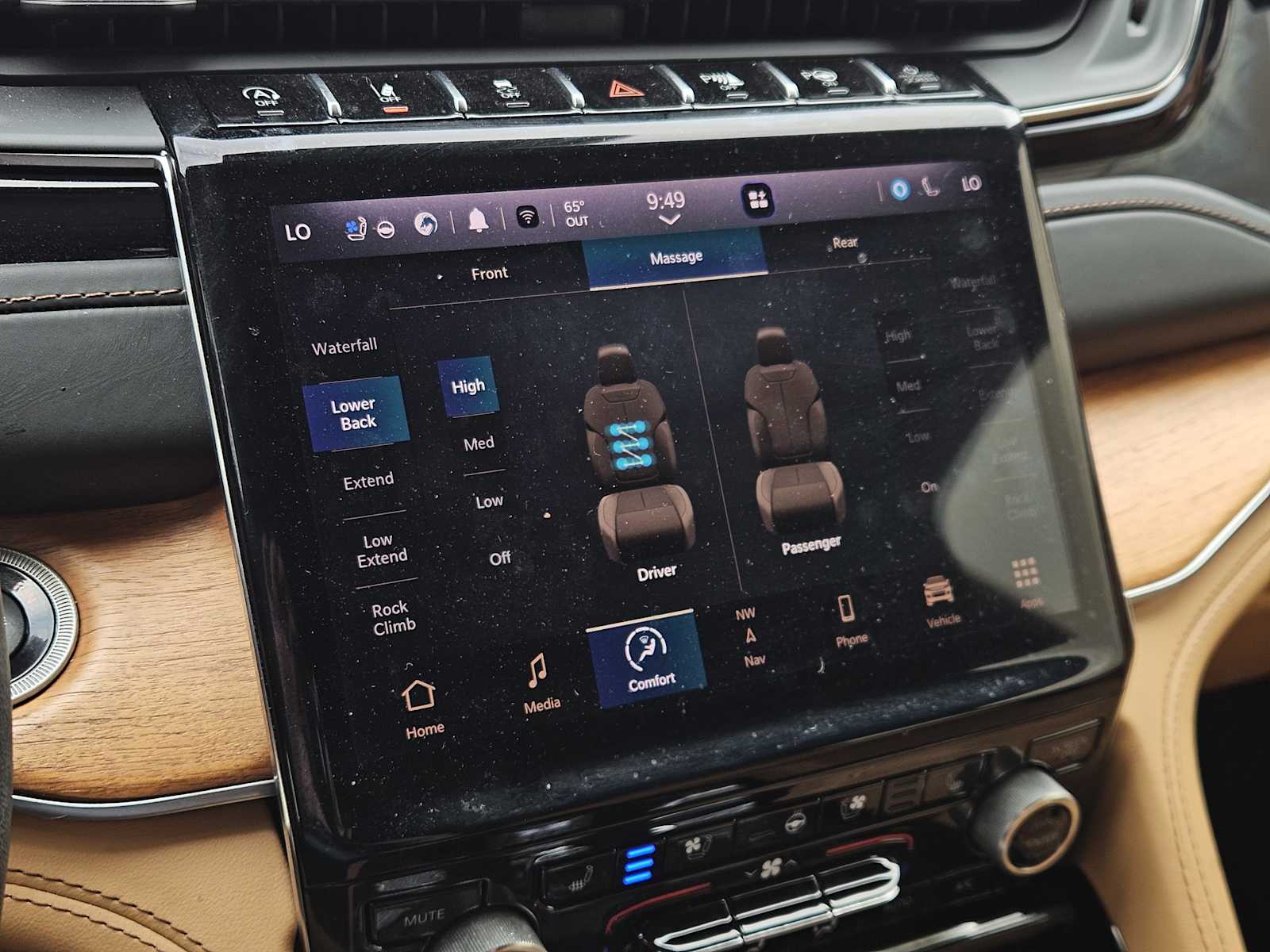 Thumbnail: 2022 Jeep Grand Cherokee L - 17