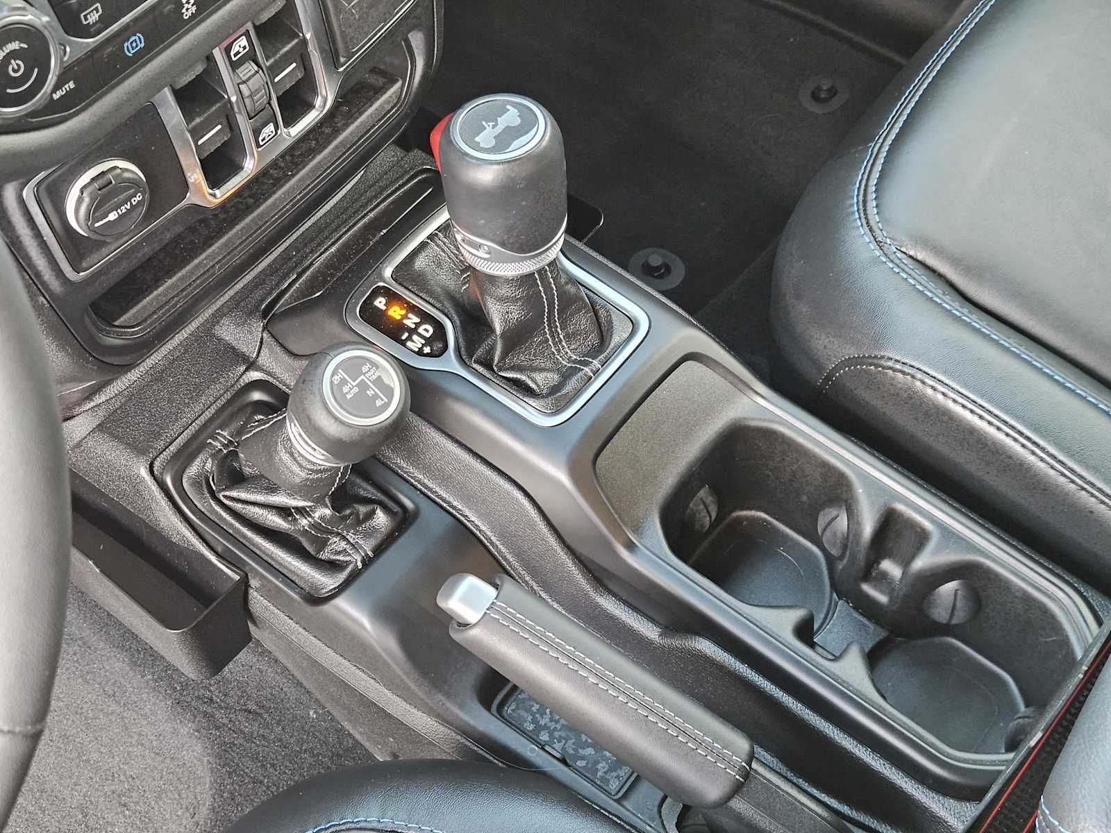Thumbnail: 2024 Jeep Wrangler - 20