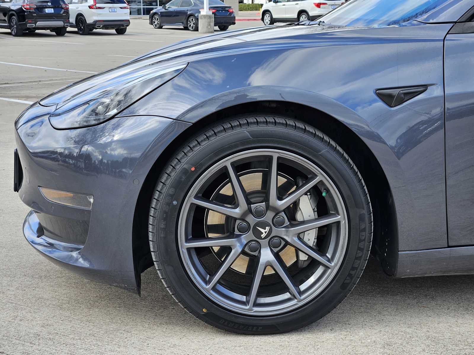 Thumbnail: 2022 Tesla Model 3 - 8