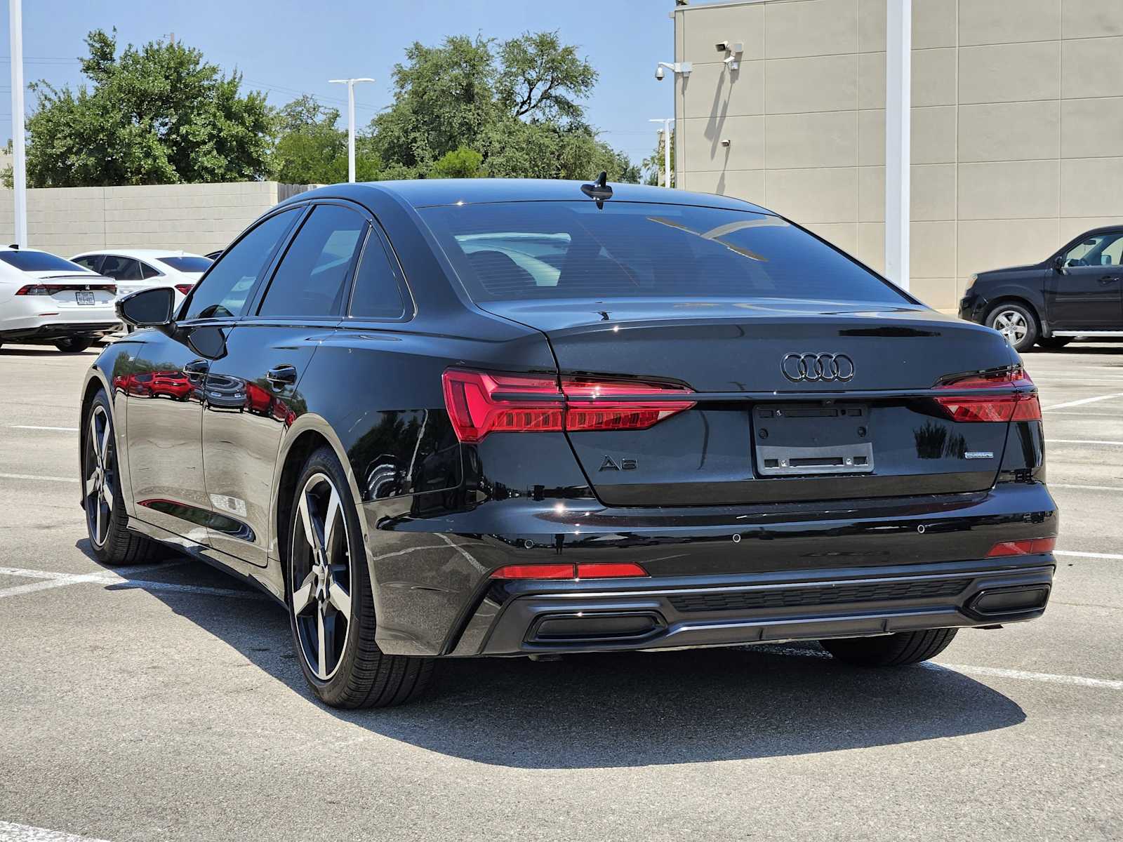 Thumbnail: 2021 Audi A6 - 6
