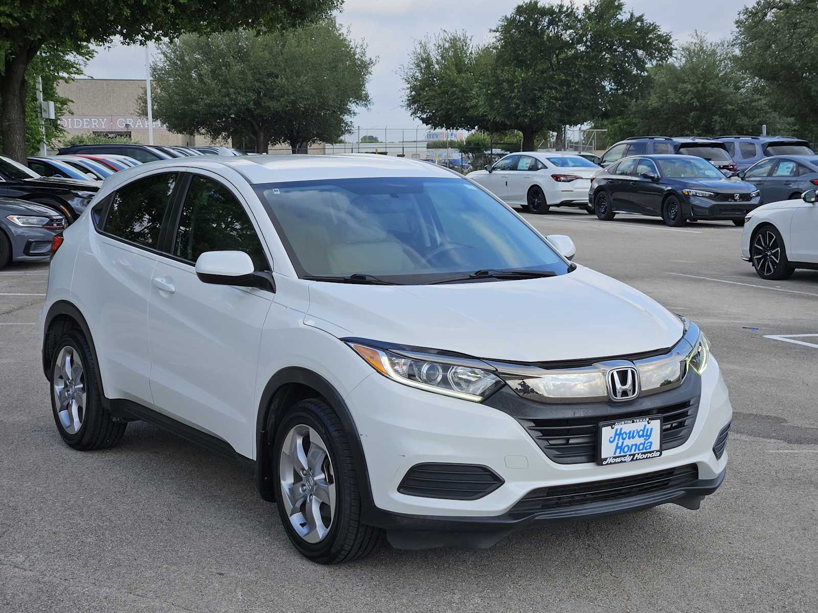 Thumbnail: 2020 Honda HR-V - 3