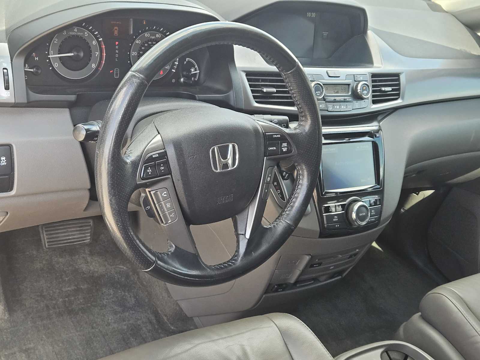 Thumbnail: 2014 Honda Odyssey - 2