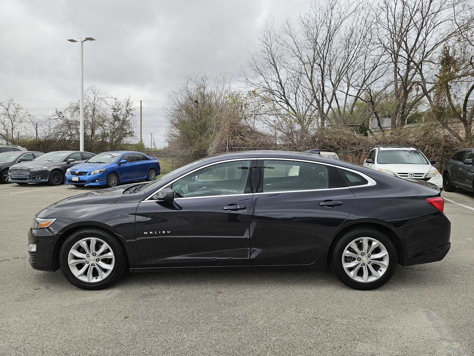 Thumbnail: 2023 Chevrolet Malibu - 4