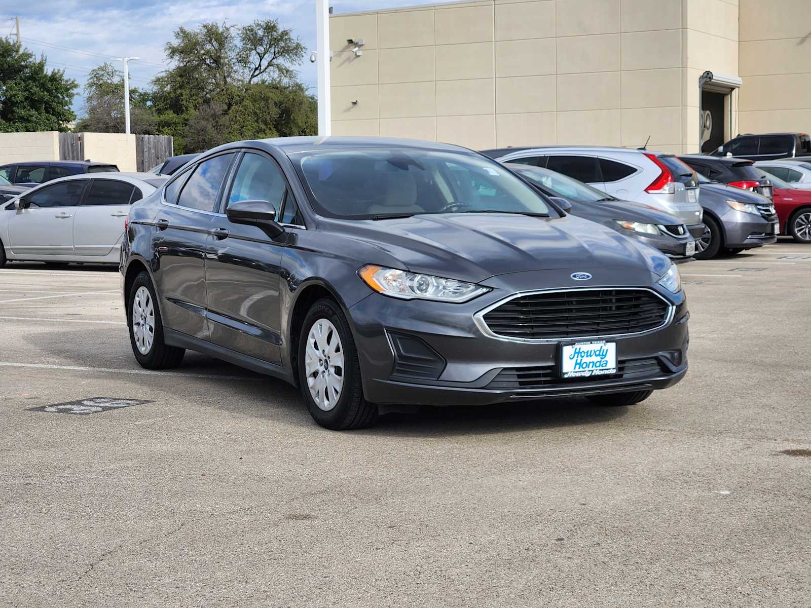 Thumbnail: 2020 Ford Fusion - 3