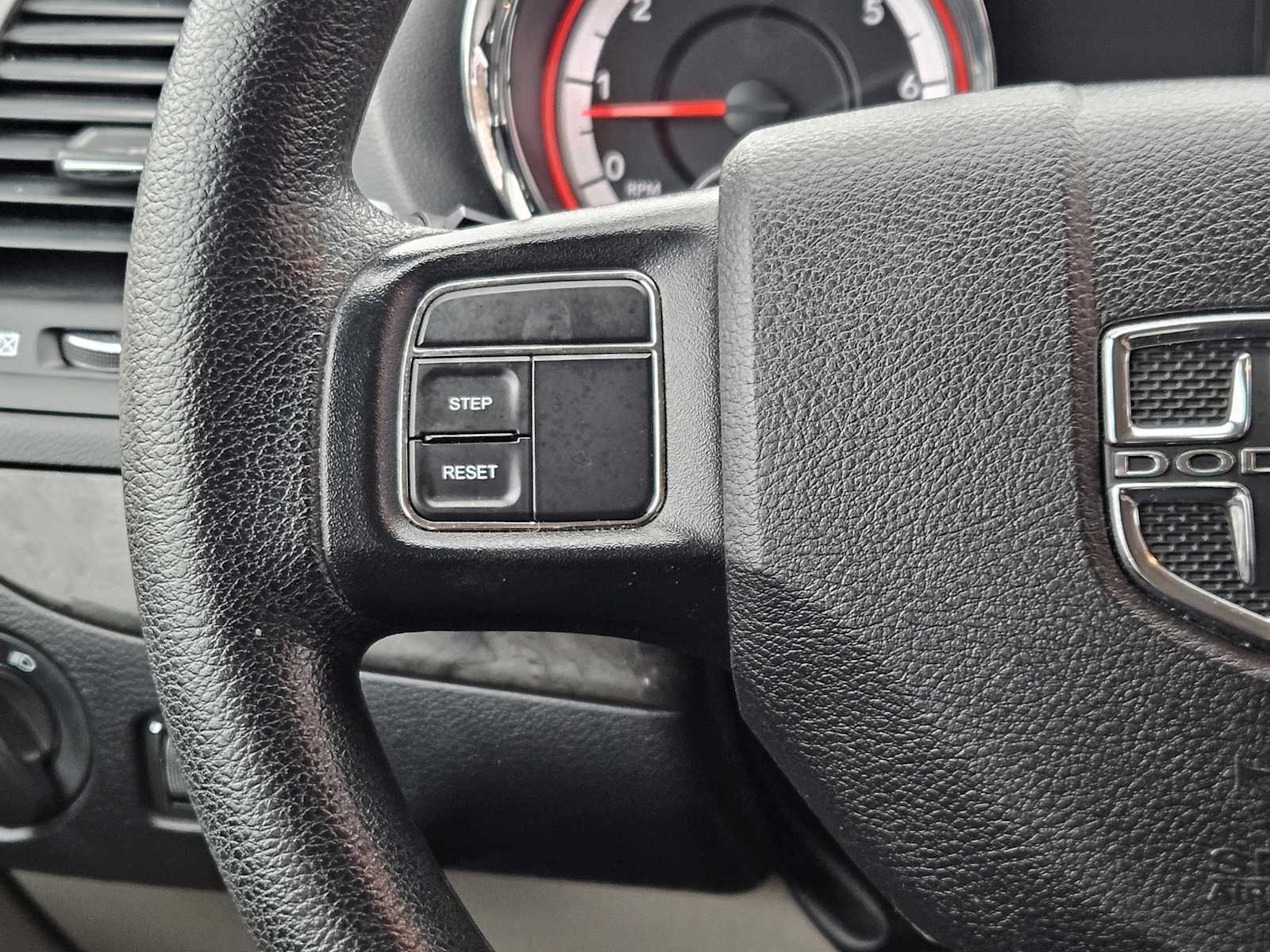 Thumbnail: 2019 Dodge Grand Caravan - 26