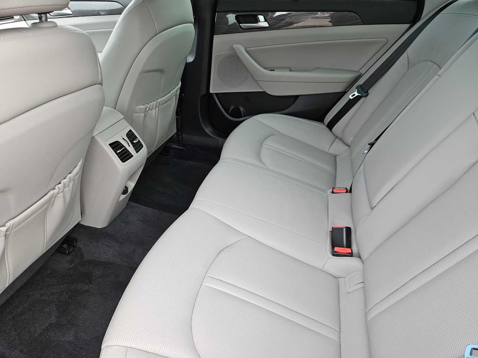 Thumbnail: 2019 Hyundai Sonata - 30