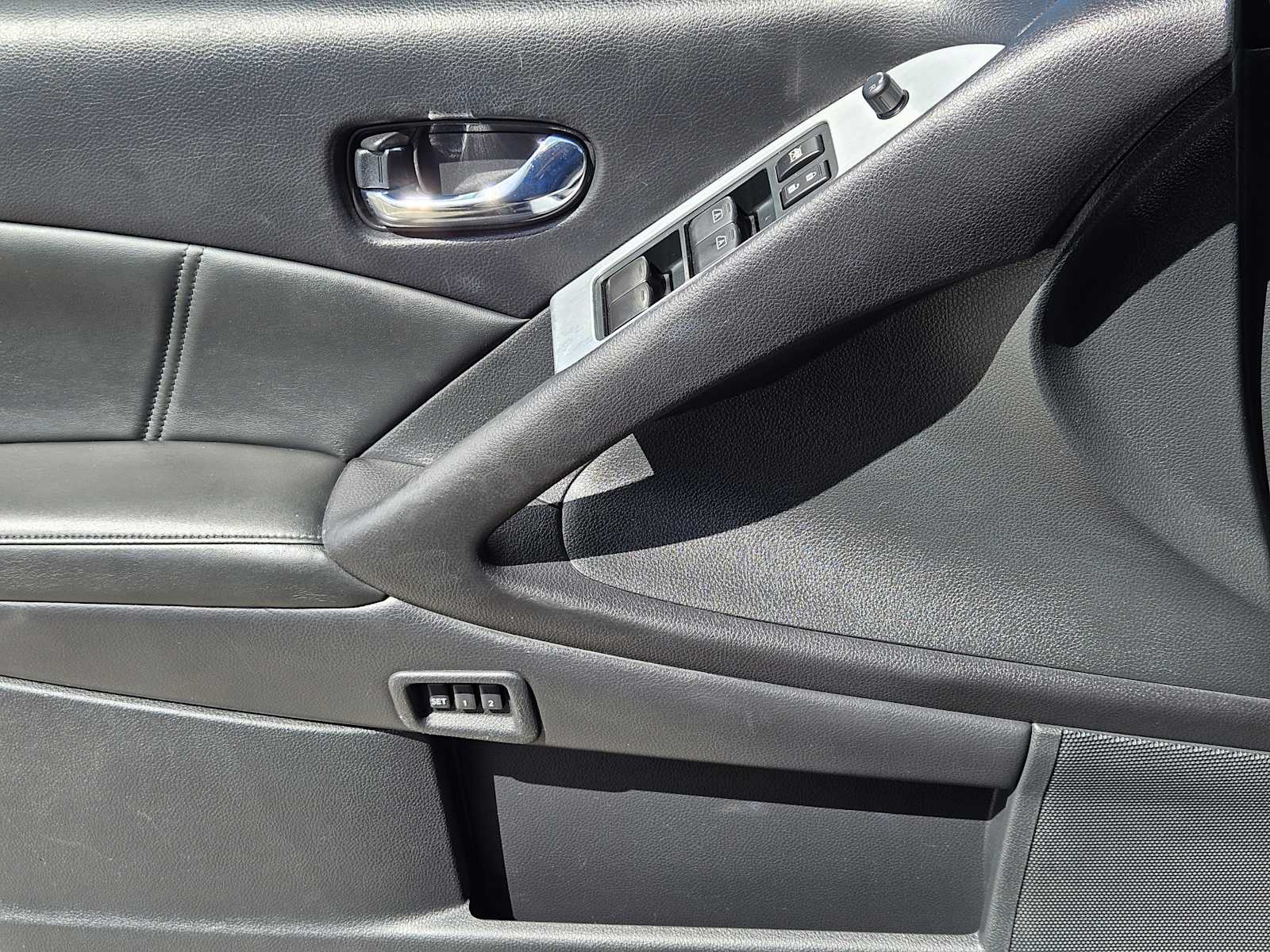 Thumbnail: 2011 Nissan Murano - 22