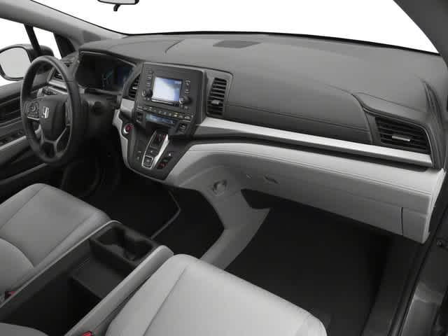 Thumbnail: 2018 Honda Odyssey - 16