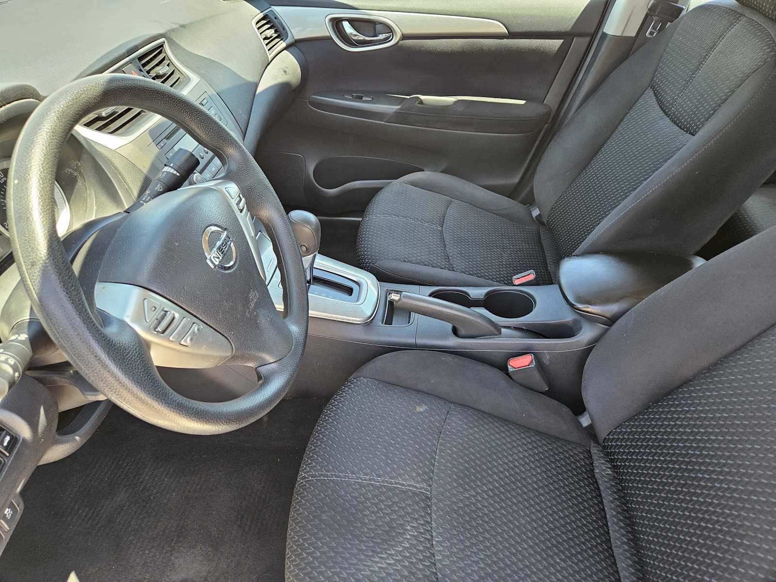 Thumbnail: 2013 Nissan Sentra - 13