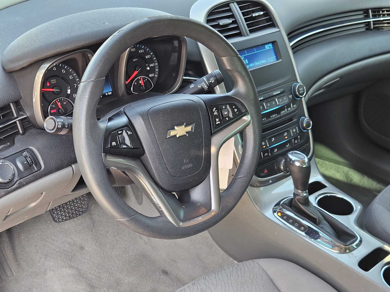 Thumbnail: 2015 Chevrolet Malibu - 2