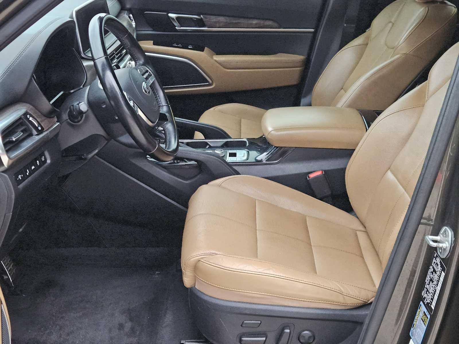 Thumbnail: 2020 Kia Telluride - 12