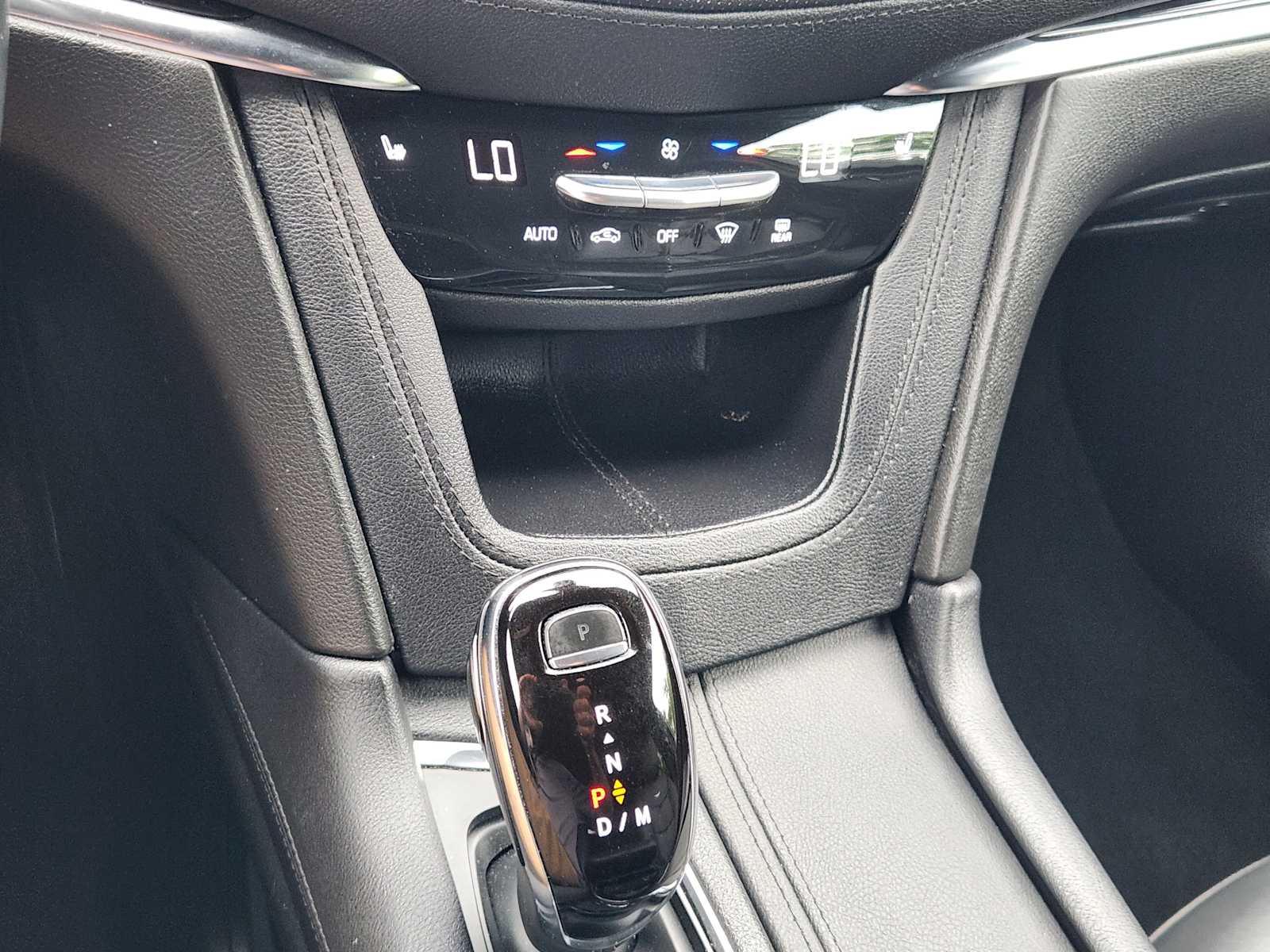 Thumbnail: 2020 Cadillac XT5 - 18