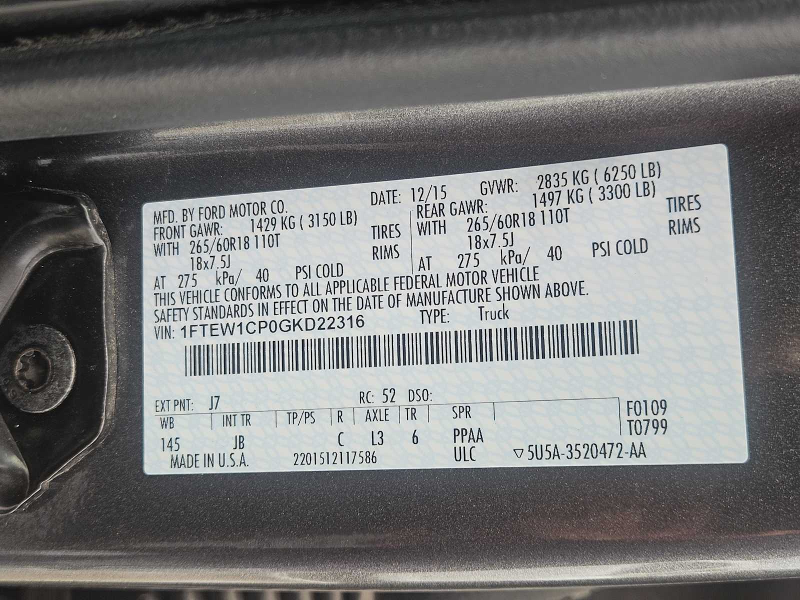 2016 Ford F-150 XLT 32