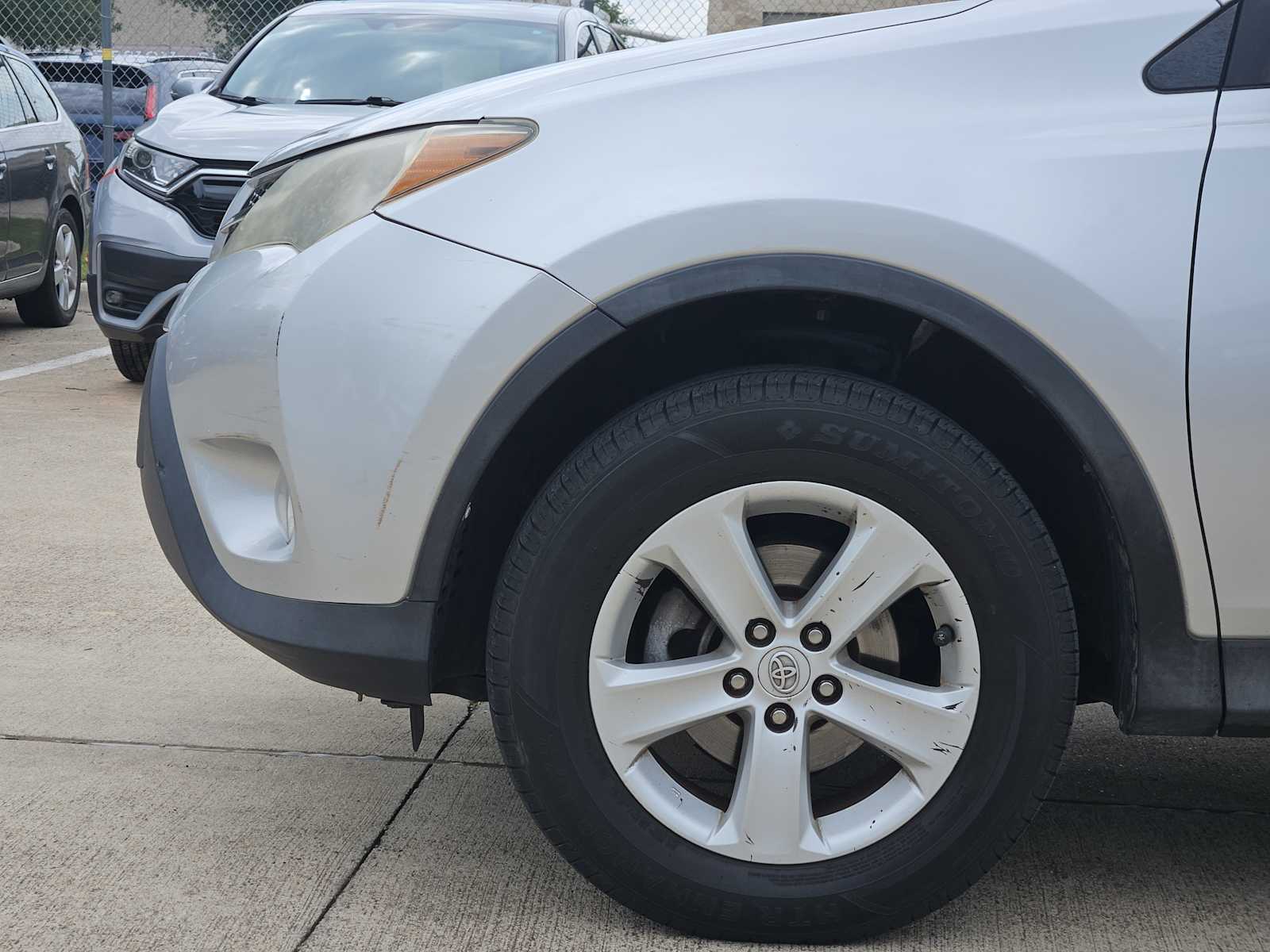 Thumbnail: 2014 Toyota RAV4 - 8
