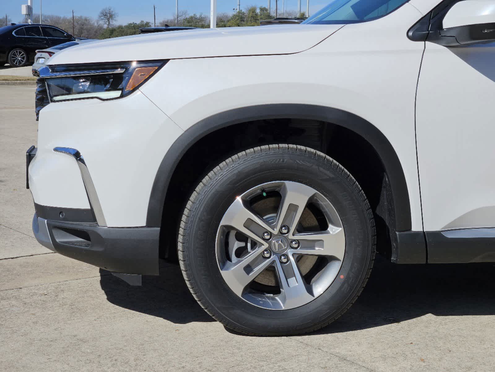 Thumbnail: 2025 Honda Pilot - 8