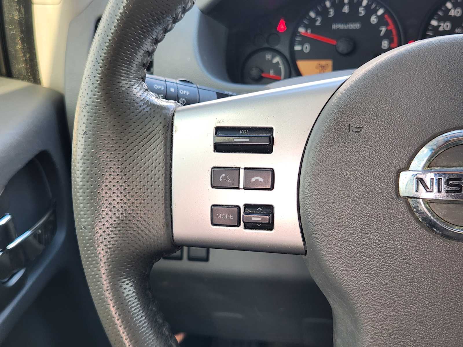 Thumbnail: 2017 Nissan Frontier - 27