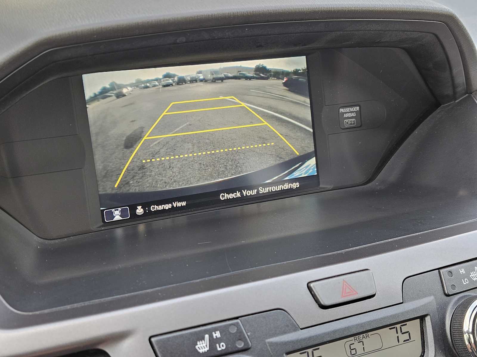 Thumbnail: 2015 Honda Odyssey - 18