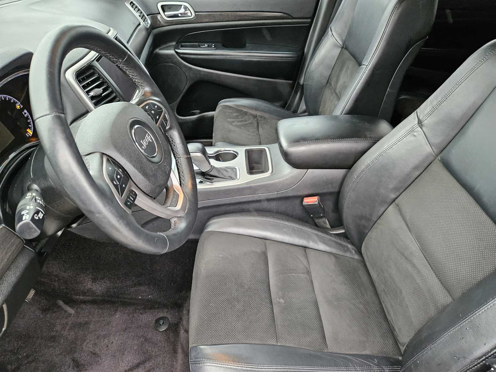 Thumbnail: 2018 Jeep Grand Cherokee - 13