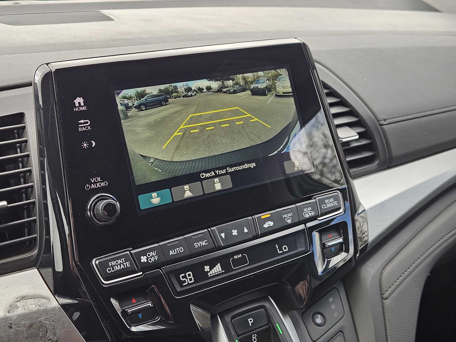 Thumbnail: 2023 Honda Odyssey - 17