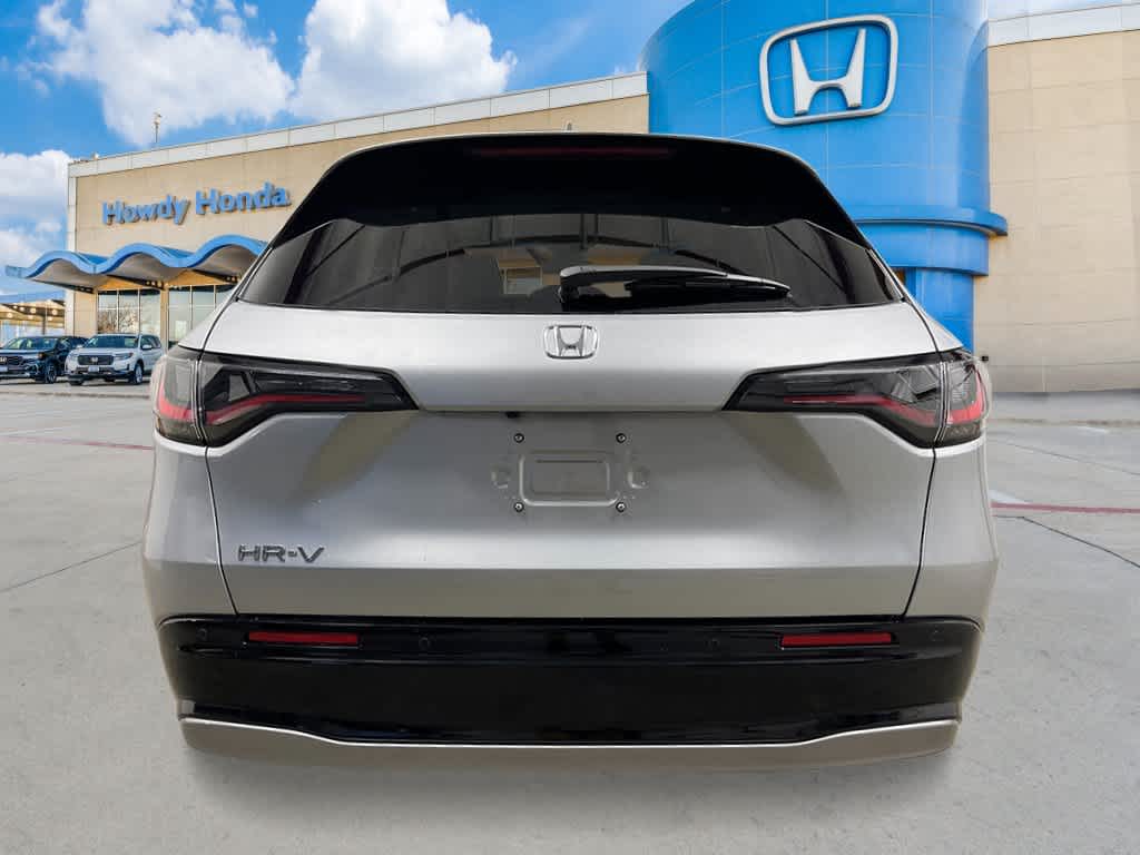 Thumbnail: 2027 Honda HR-V - 4