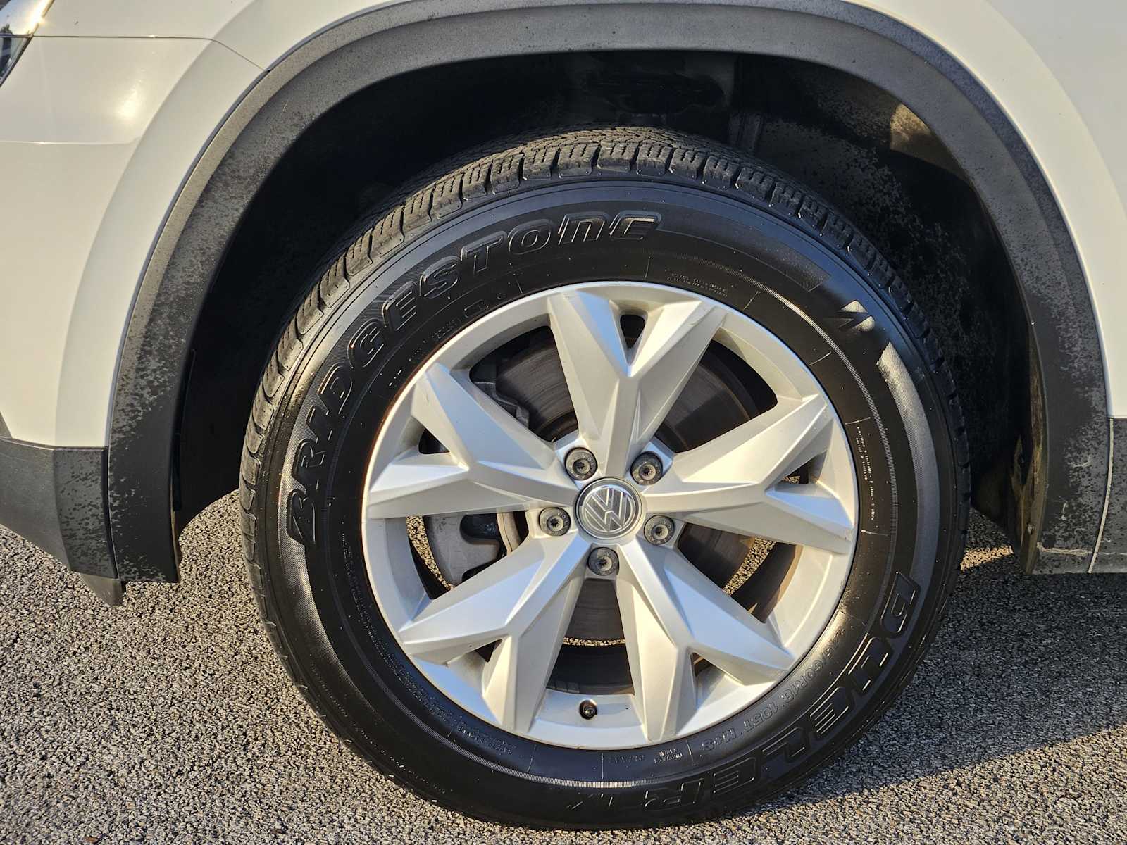 Thumbnail: 2018 Volkswagen Atlas - 11