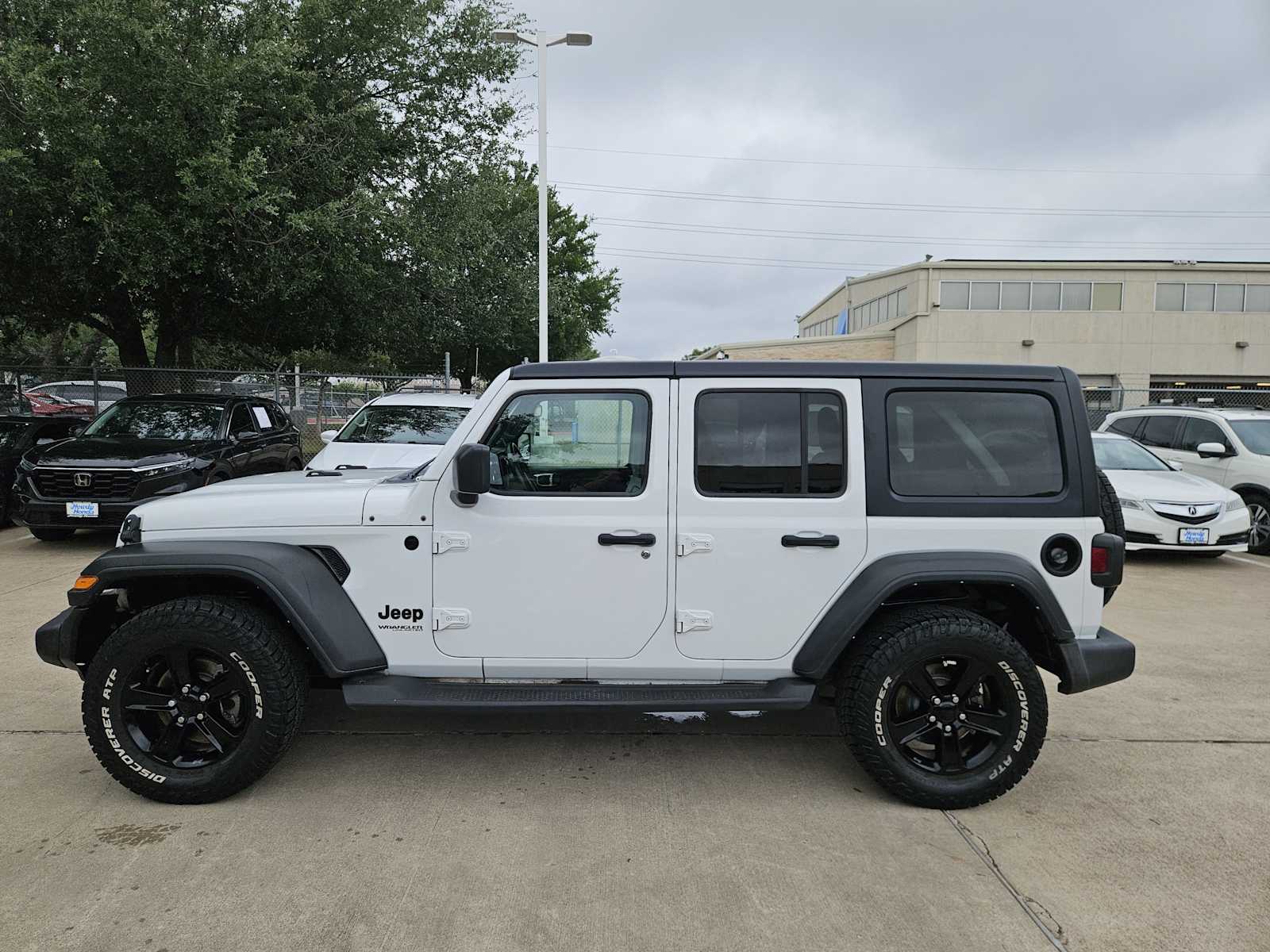 Thumbnail: 2021 Jeep Wrangler - 4