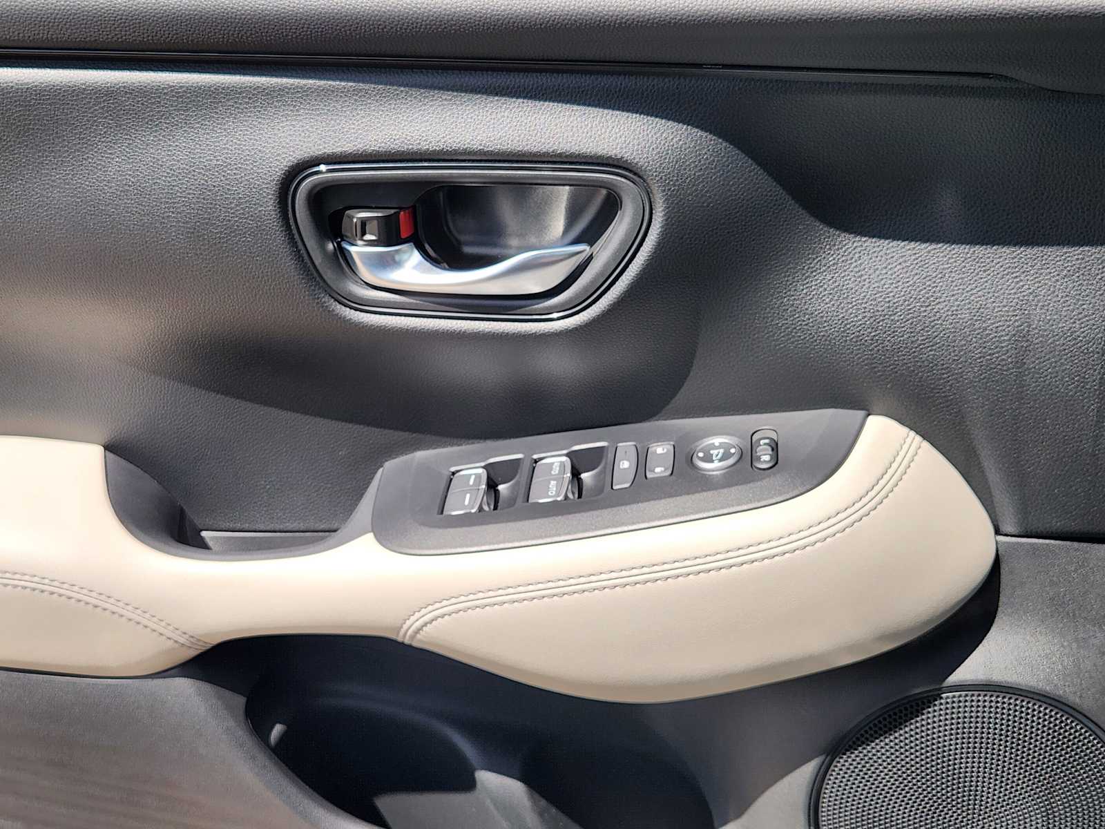 Thumbnail: 2026 Honda HR-V - 19