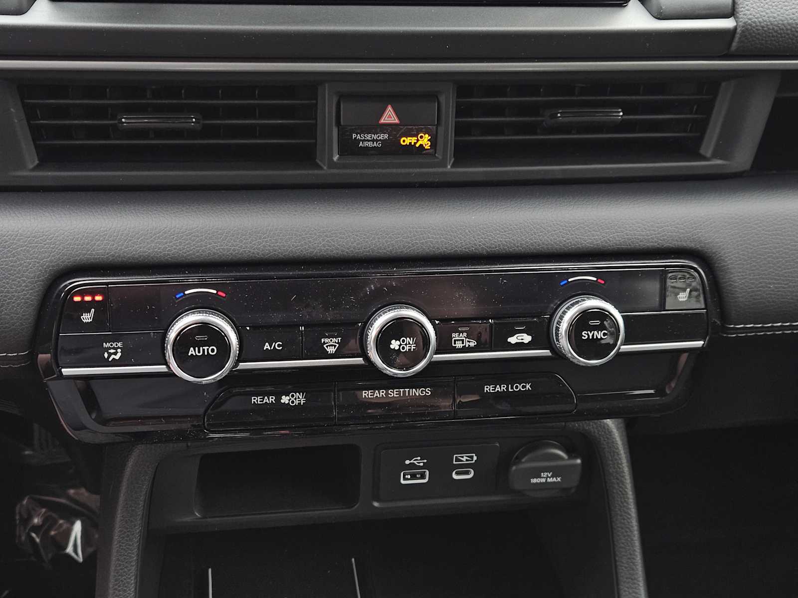 Thumbnail: 2025 Honda Pilot - 15