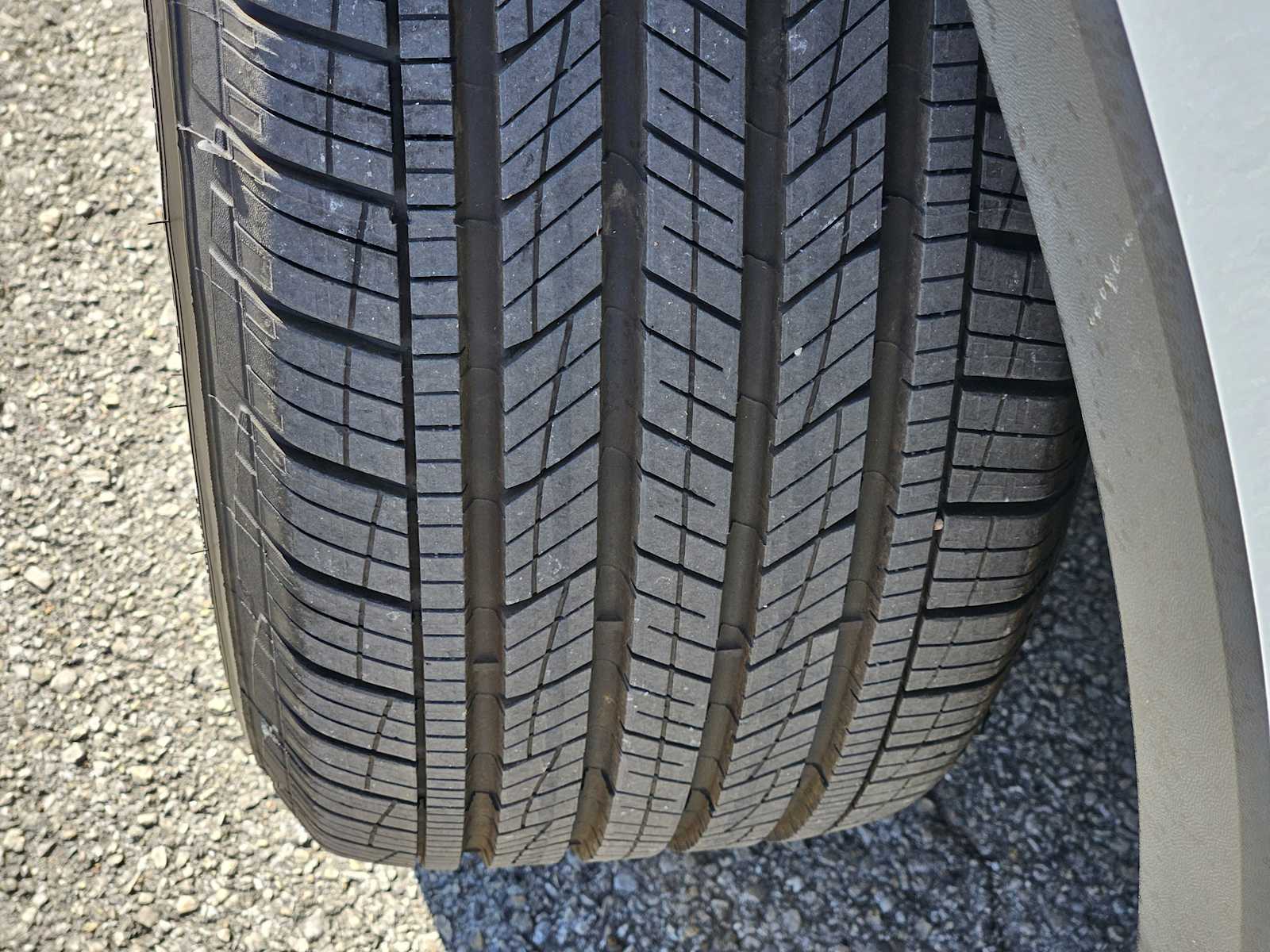 Thumbnail: 2023 Volkswagen Tiguan - 10