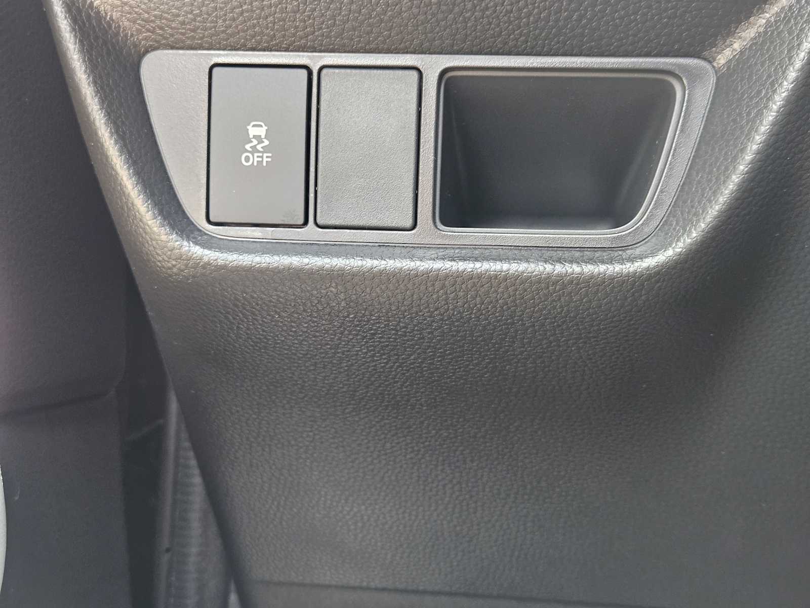 Thumbnail: 2026 Honda HR-V - 17