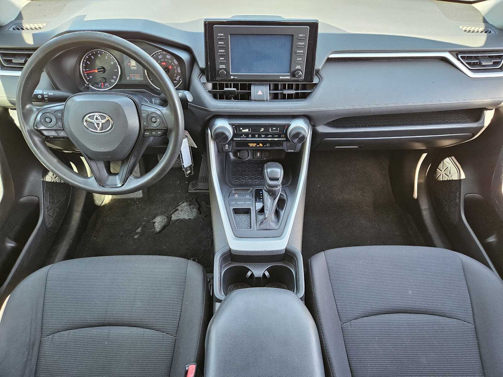 Thumbnail: 2020 Toyota RAV4 - 23