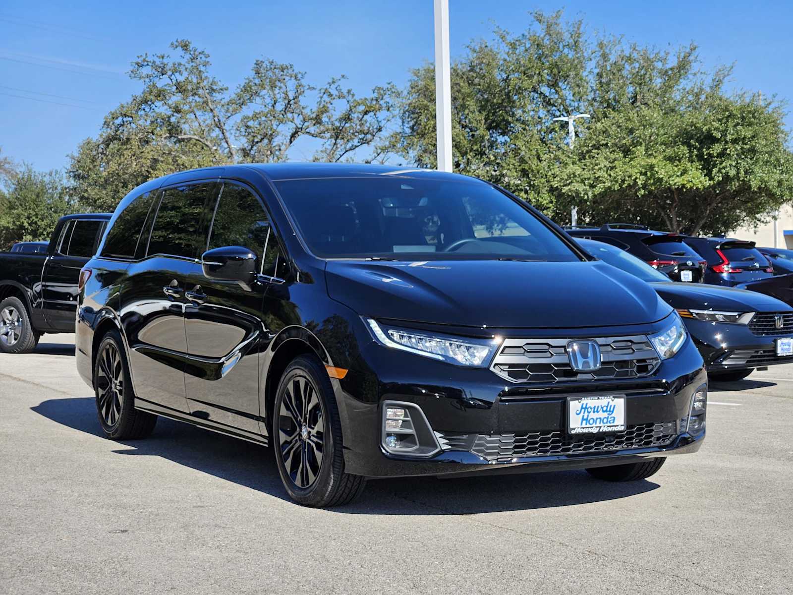 Thumbnail: 2025 Honda Odyssey - 3