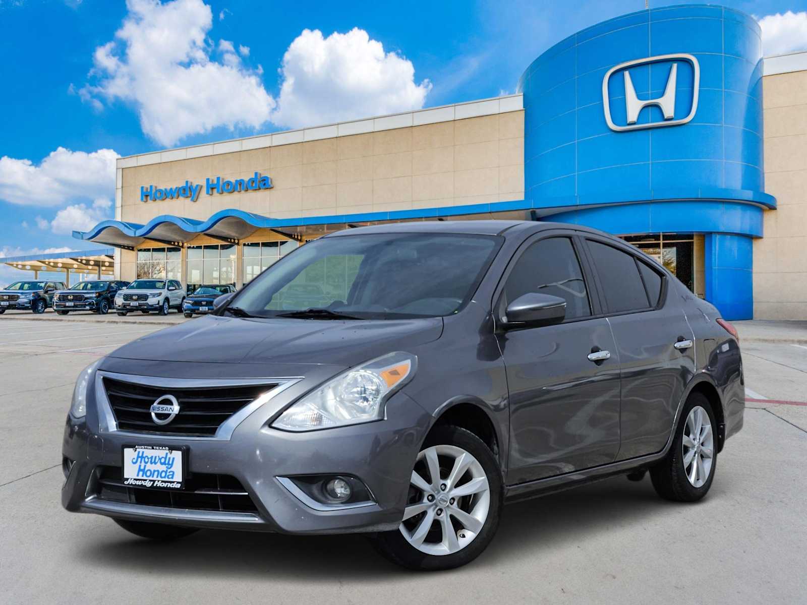 2016 Nissan Versa SL -
                  Austin, TX