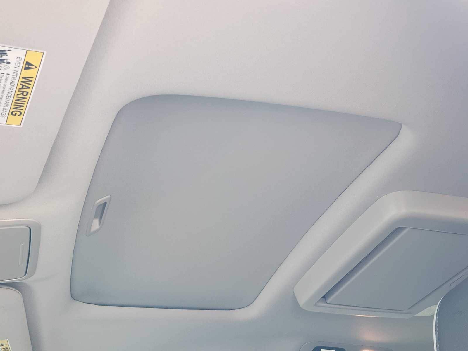 Thumbnail: 2025 Honda Odyssey - 25