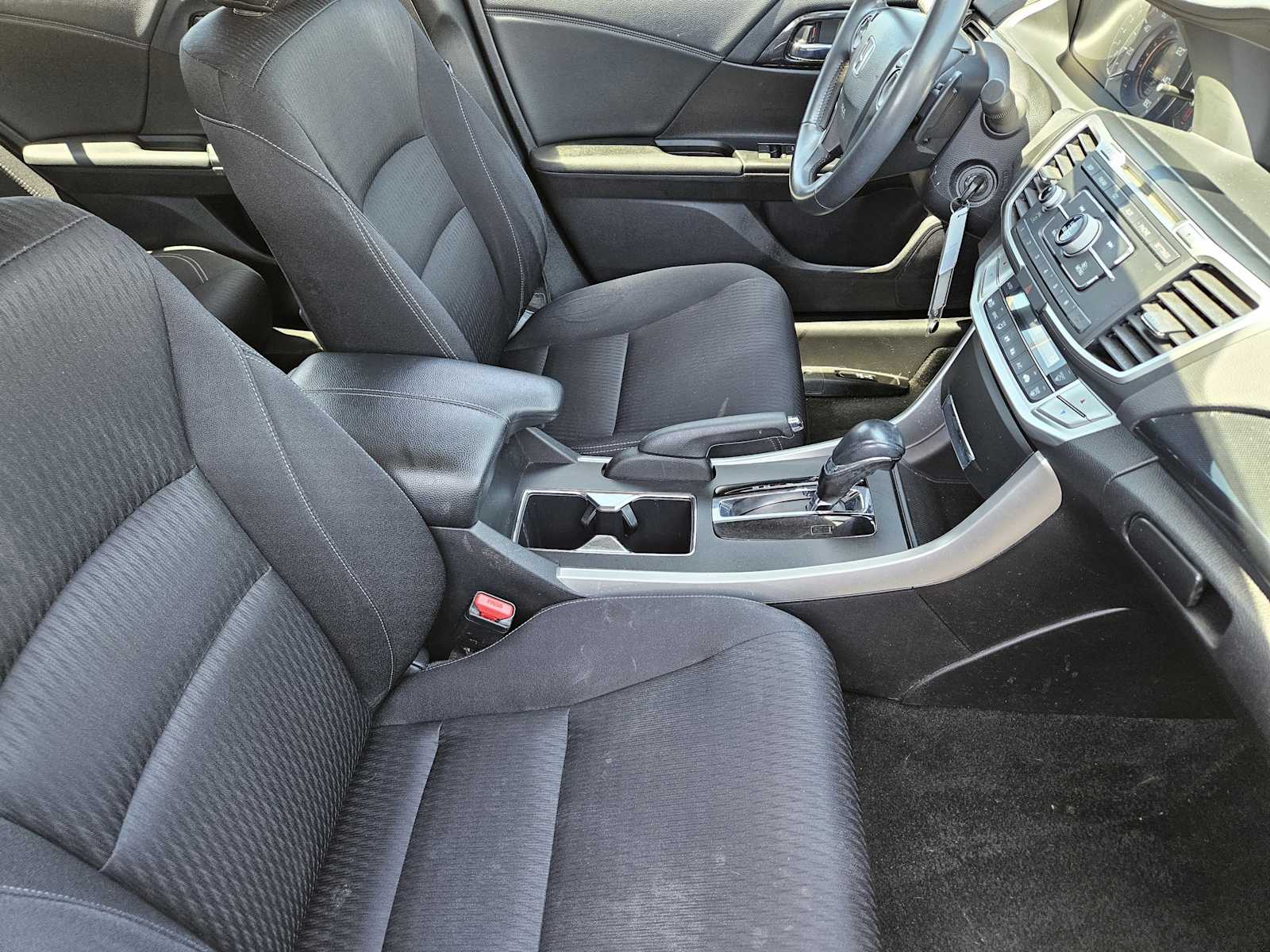 Thumbnail: 2015 Honda Accord - 13
