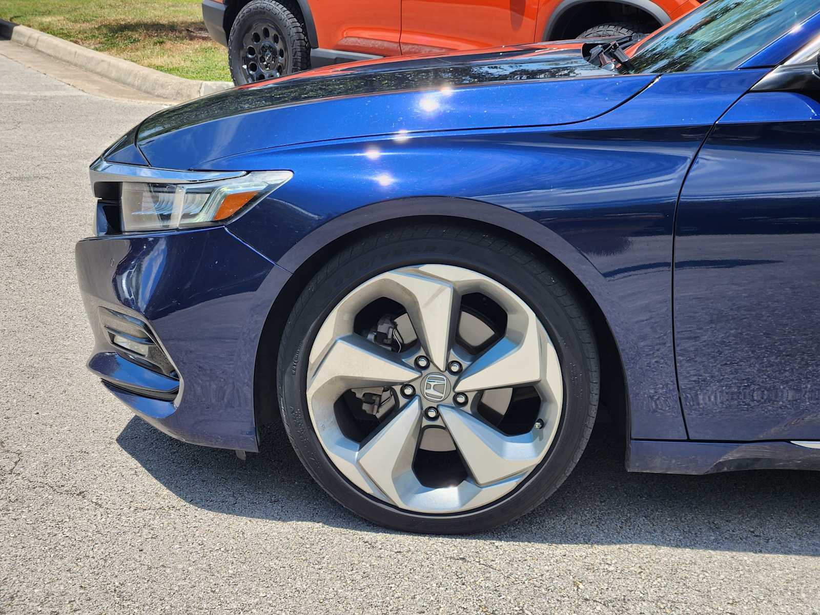 Thumbnail: 2018 Honda Accord - 7
