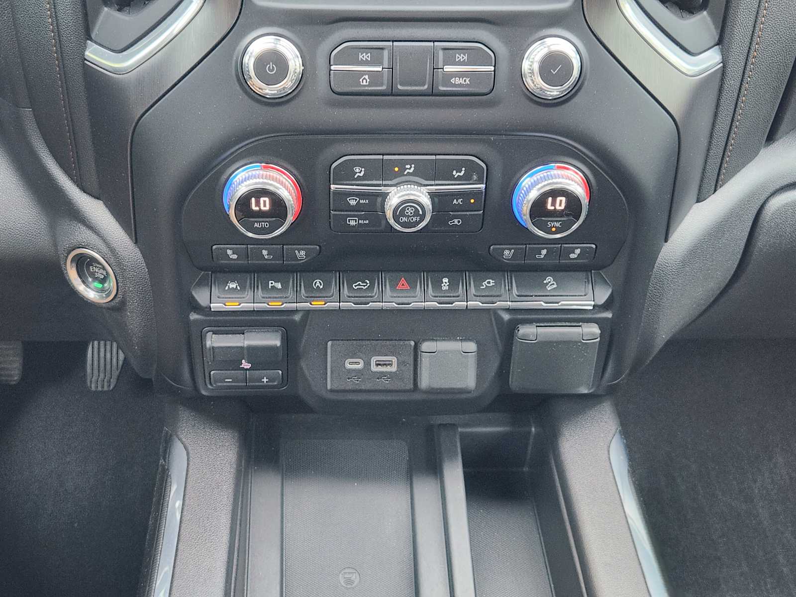 Thumbnail: 2020 GMC Sierra 1500 - 17