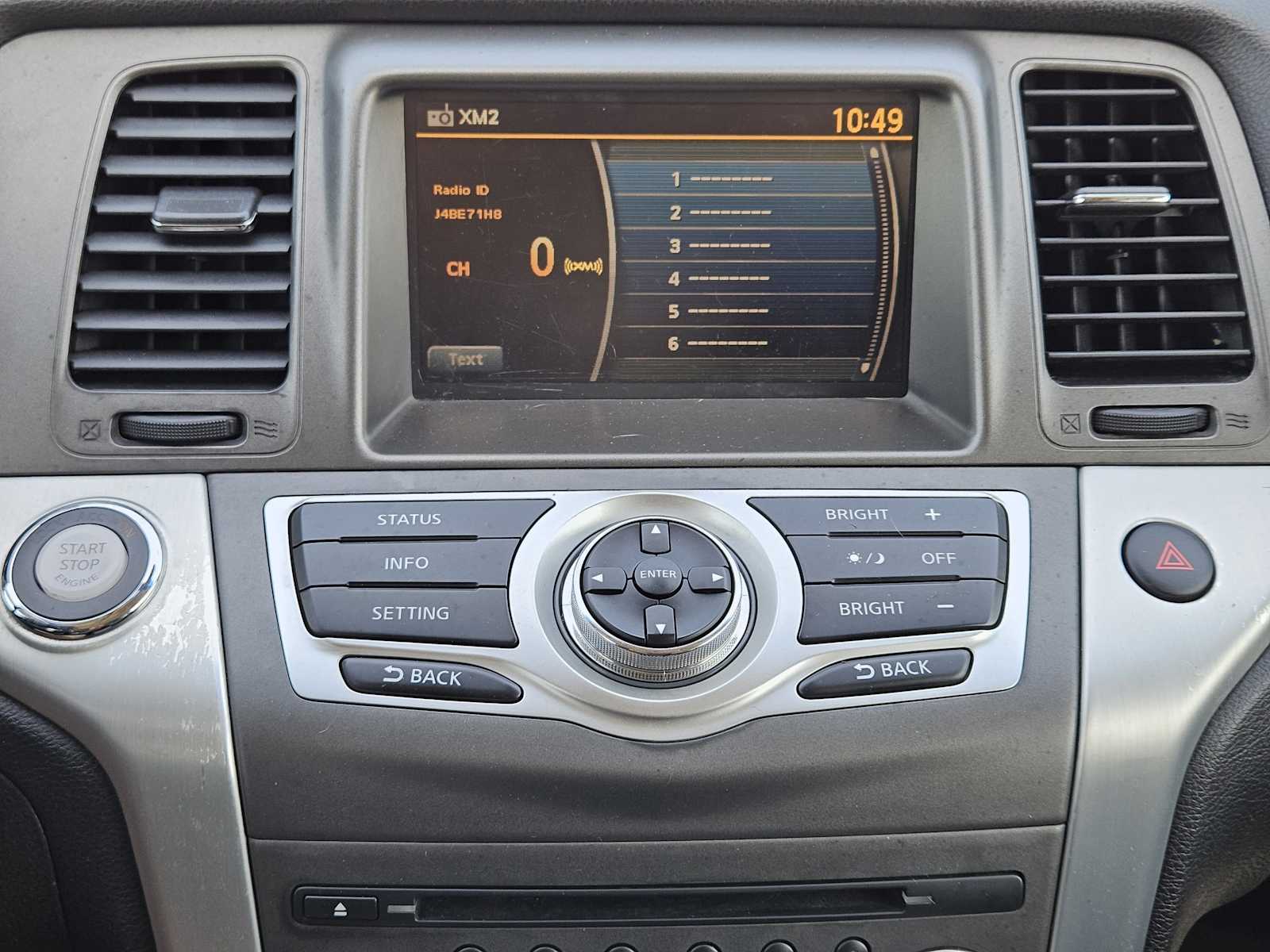 Thumbnail: 2011 Nissan Murano - 16