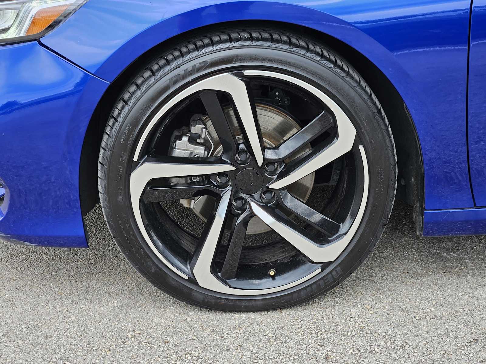 Thumbnail: 2020 Honda Accord - 9