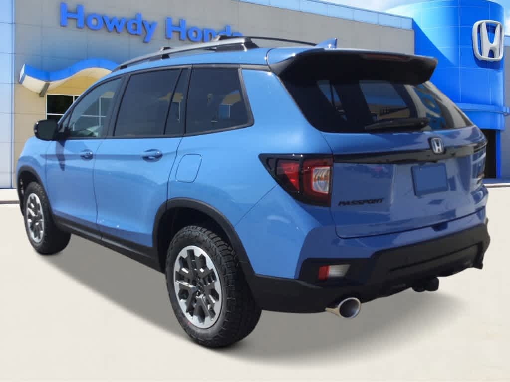 Used 2024 Honda Passport For Sale at Howdy Honda VIN 5FNYF8H6XRB012891