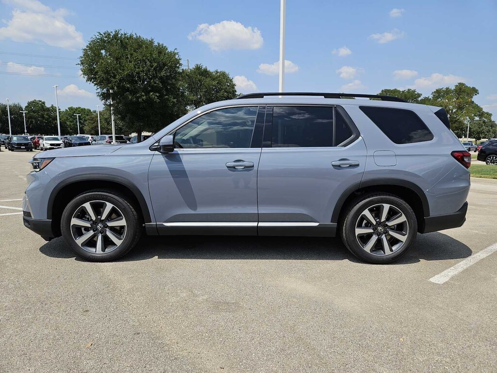 New 2025 Honda Pilot Touring SUV