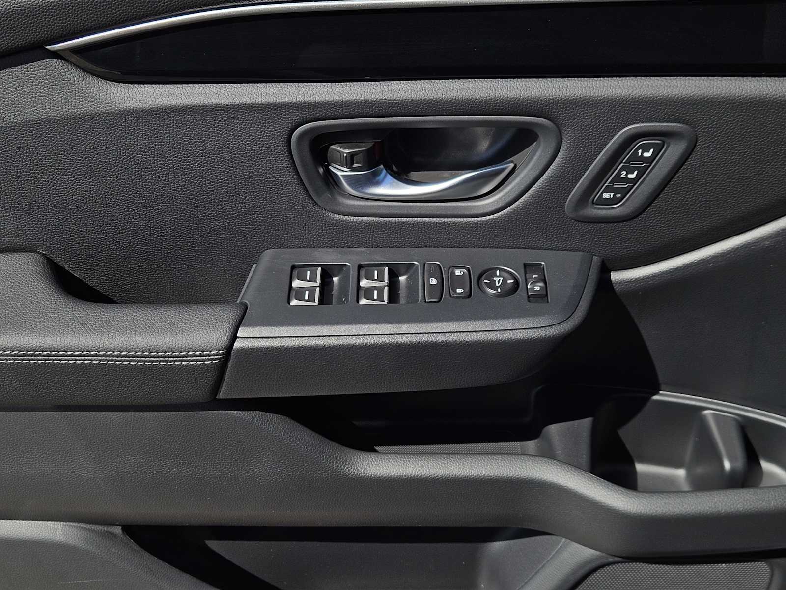 Thumbnail: 2026 Honda Pilot - 17