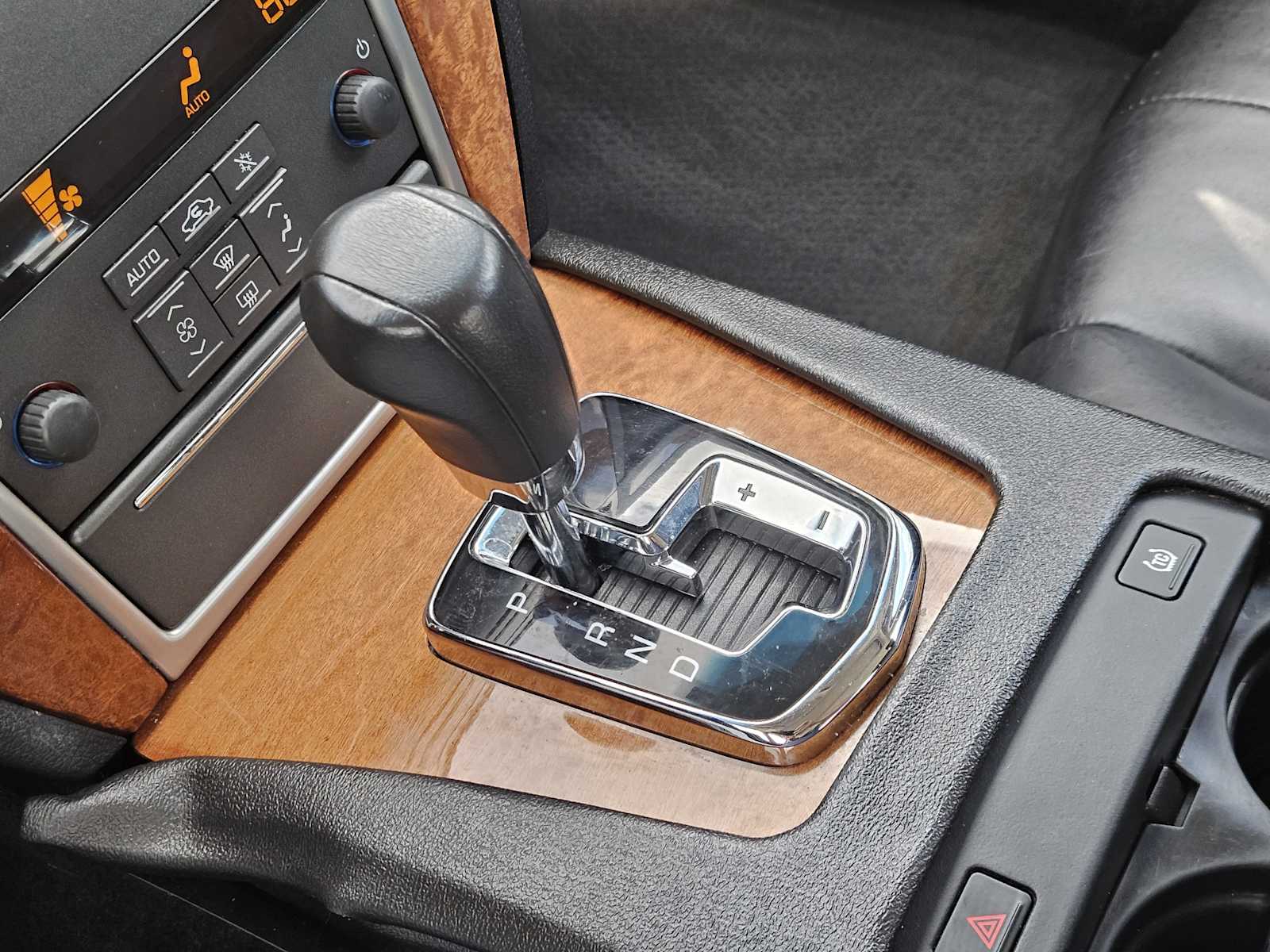 Thumbnail: 2008 Cadillac STS - 18