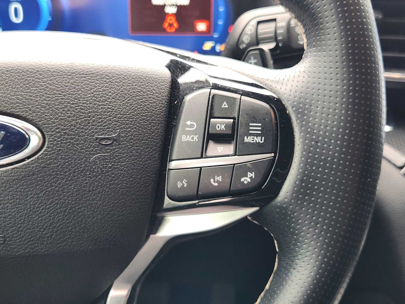 Thumbnail: 2021 Ford Explorer - 28