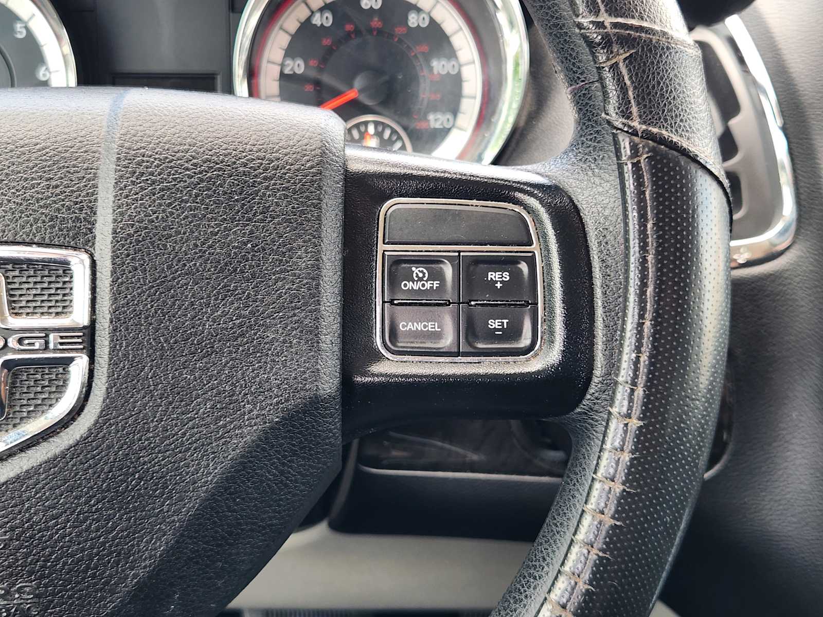 Thumbnail: 2019 Dodge Grand Caravan - 26