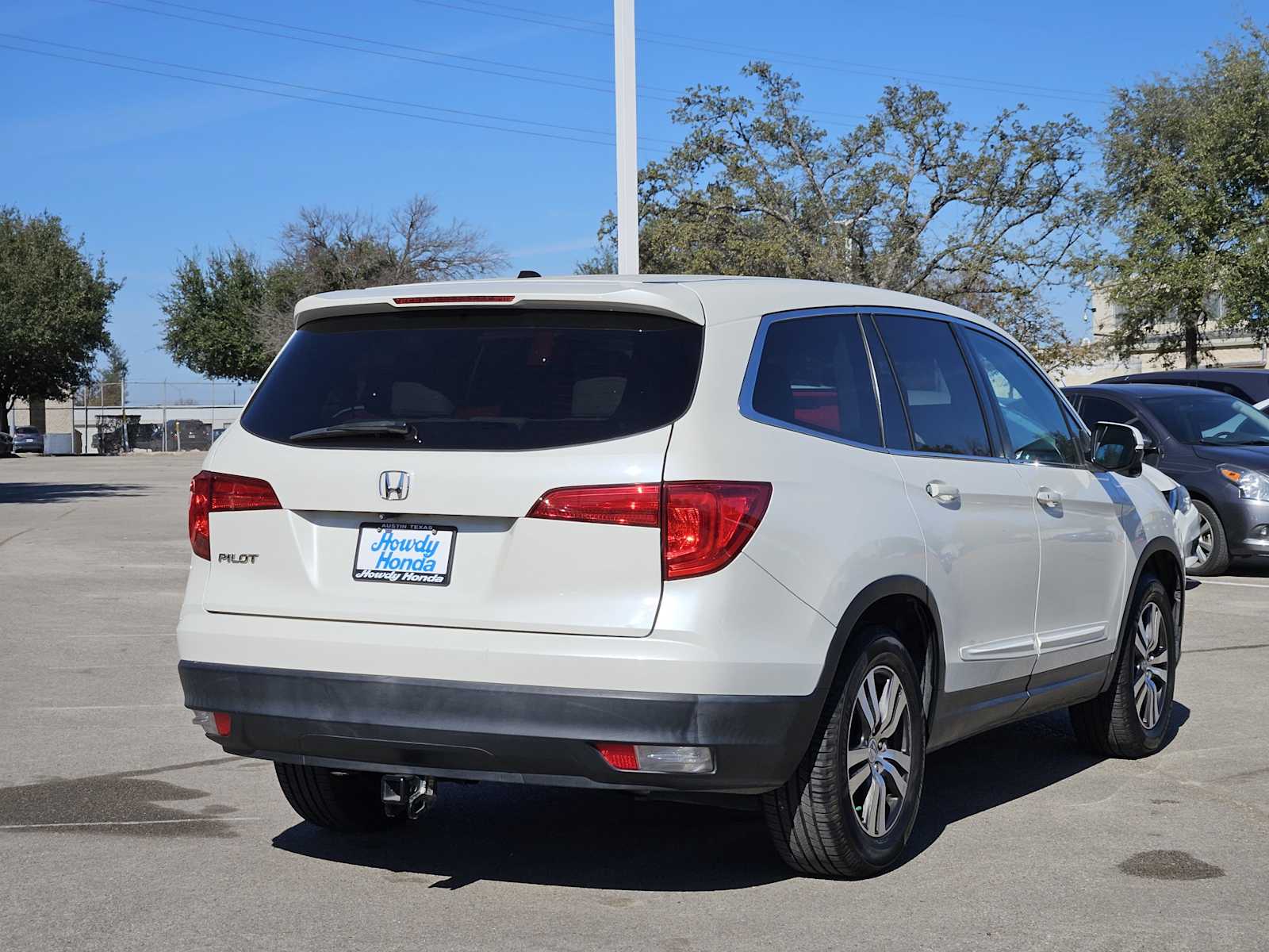 Thumbnail: 2016 Honda Pilot - 6