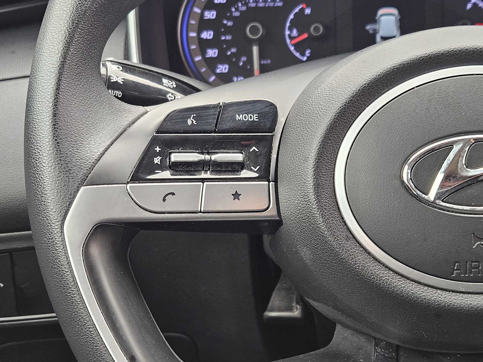 Thumbnail: 2022 Hyundai Tucson - 25