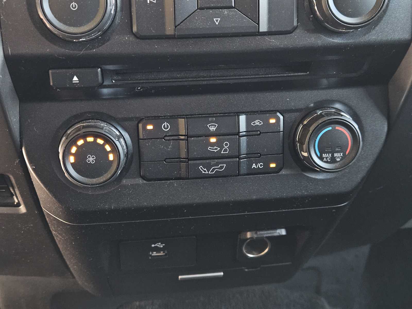 Thumbnail: 2018 Ford F-150 - 19