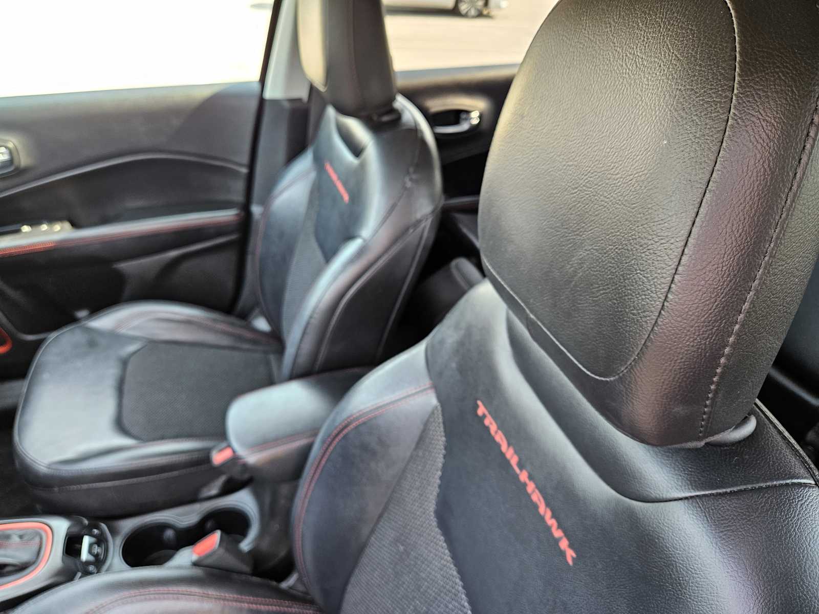 Thumbnail: 2019 Jeep Compass - 15