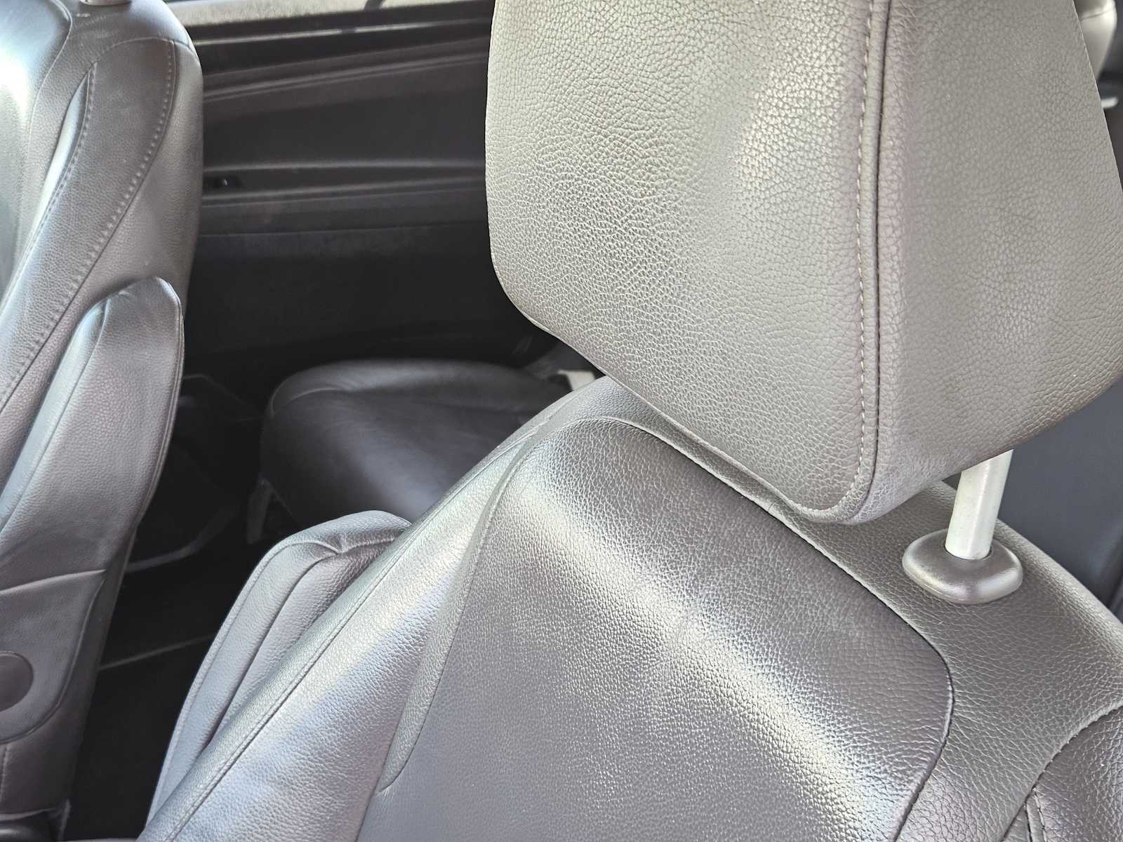 Thumbnail: 2019 Honda Odyssey - 14